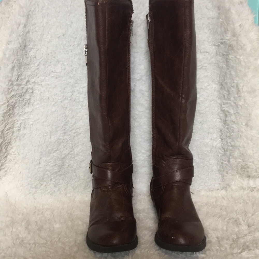 Brown Guess Boots